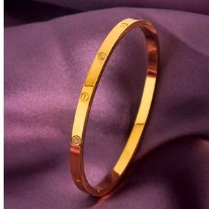 New gorgeous bracelet